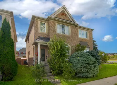 4 Forest Run Boulevard, Vaughan, On L4k 5j8