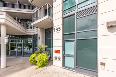 185 Oneida Crescent 808, Richmond Hill, On L4b 0b1