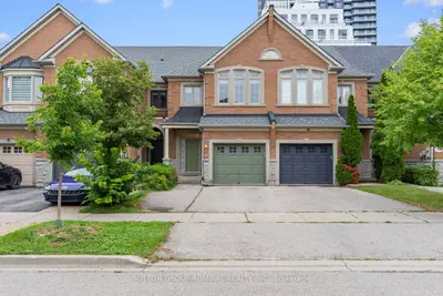 37 Kingsbridge Circle, Vaughan, On L4j 8n8
