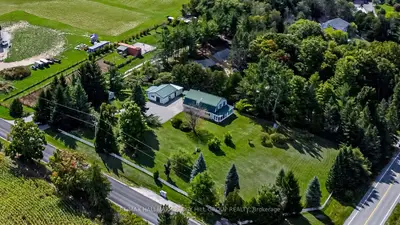 8064 9th Line, Essa, On L0l 2n0