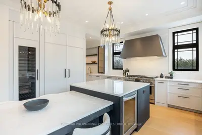 58 Fanning Mills Circle, Vaughan, On L6a 4y9