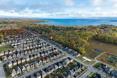 1665 Emberton Way, Innisfil, On L9s 0n4