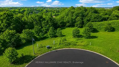8 Tower Court Lot 3, Richmond Hill, On L4e 3l4