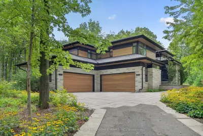 10 Trailwood Crescent, Richmond Hill, On L4e 3l9