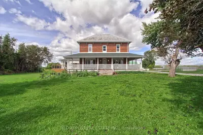 B1595 48 Highway E, Brock, On L0k 1a0