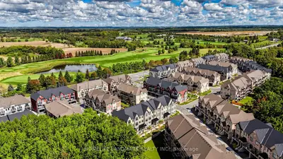18 Gardenders Lane, Markham, On L6c 3l5