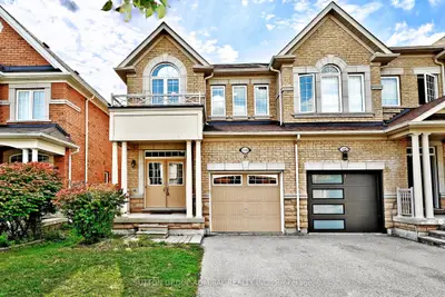 110 Southdown Avenue, Vaughan, On L6a 4n3