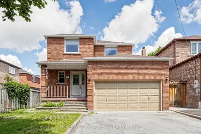 11 Briarcliffe Crescent Main, Vaughan, On L4j 7g5