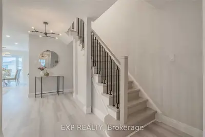 526 Tara Hill Circle, Aurora, On L4g 6h2