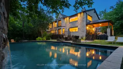 43 Woodland Acres Crescent, Vaughan, On L6a 1g1