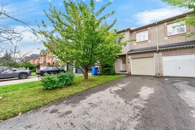 35 Marshview Avenue, Aurora, On L4g 7w5
