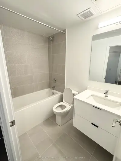 9751 Markham Road 219-b, Markham, On L6e 0w3