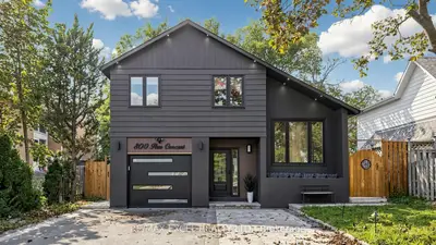 800 Pam Crescent, Newmarket, On L3y 5b6