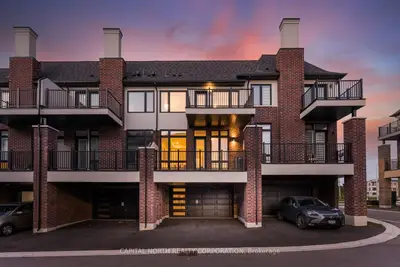 2a Mccachen Street, Richmond Hill, On L4e 1l4