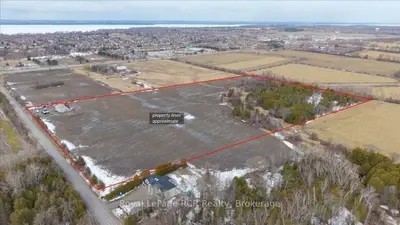 Con 4 Pt Lot 11 Pollock Rd Road, Georgina, On L4p 3e9
