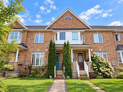 8 Catalina Crescent, Richmond Hill, On L4s 2g2