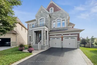 76 Vines Place, Aurora, On L4g 0r7