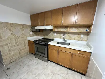 16 Fairty Drive Bsmt, Markham, On L3s 3a3