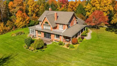 167 Brule Trail, King, On L7b 0c7