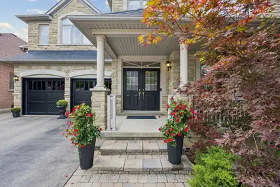 12 Silvestre Avenue, Vaughan, On L4h 3k1