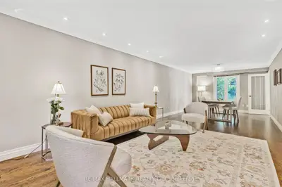 48 Lambert Road, Markham, On L3t 7e3