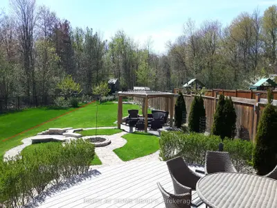 154 Peter Rupert Avenue, Vaughan, On L6a 0y5