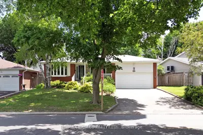 21 Wootten Way Bsmt, Markham, On L3p 3h9
