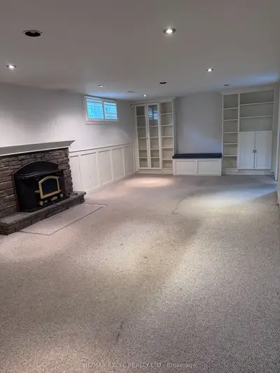 21 Wootten Way Bsmt, Markham, On L3p 3h9