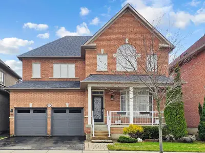 35 Mckennon Street, Markham, On L6e 1h5