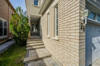 Main - 28 Kiwi Crescent, Richmond Hill, On L4s 2h3