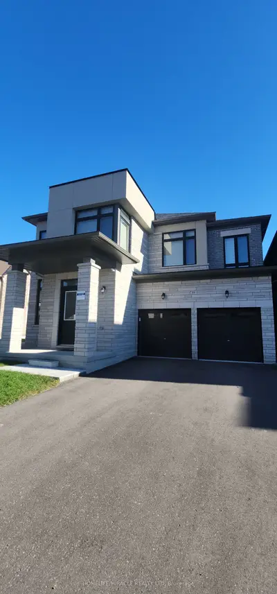 89 Halldorson Avenue, Aurora, On L4g 7z4