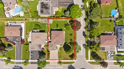 304 Firglen Ridge, Vaughan, On L4l 1n7