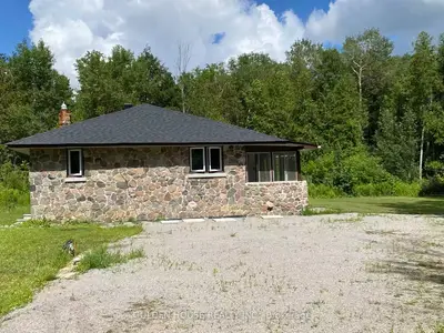 4276 Bethesda Road, Whitchurch-stouffville, On L4a 3z8