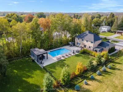 1195 Shore Acres Drive, Innisfil, On L0l 1r0
