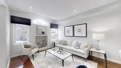 8 Hacienda Drive, Richmond Hill, On L4e 3x1