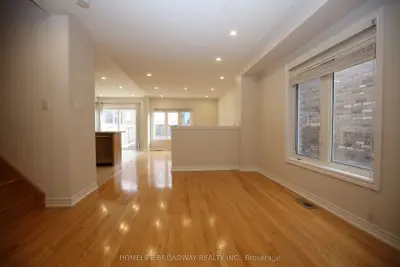 21 Barli Crescent, Vaughan, On L6a 4l4