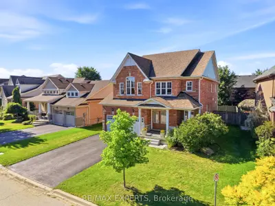 18 Vista Drive, Bradford West Gwillimbury, On L3z 0b6