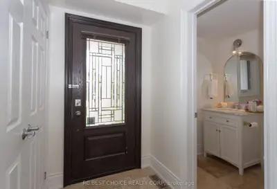 68 Carron Avenue, Vaughan, On L6a 1y6