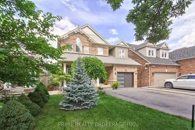 66 Earl Stewart Drive, Aurora, On L4g 7p4
