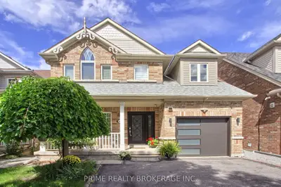 66 Earl Stewart Drive, Aurora, On L4g 7p4
