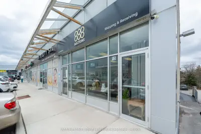 280 West Beaver Creek Road L19, Richmond Hill, On L4b 3z1
