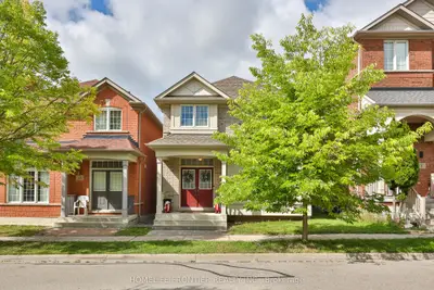 10 Balsam Street W, Markham, On L6b 0j7