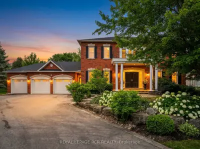 70 English Daisy Court, Vaughan, On L0j 1c0
