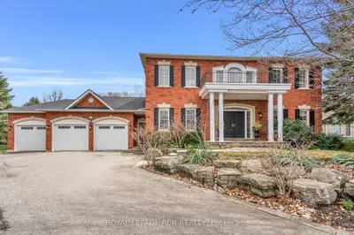 70 English Daisy Court, Vaughan, On L0j 1c0