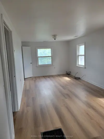 12926 Highway 27 2nd Floor, King, On L0g 1n0