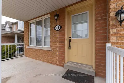 12 Bloomsbury Road, Markham, On L6e 1r9