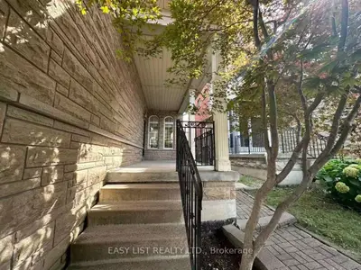 5 Copperstone Crescent, Richmond Hill, On L4s 2c4