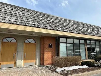 35 West Pearce Street Unit 10, Richmond Hill, On L4b 1e3