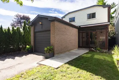 6 Snowshoe Crescent, Markham, On L3t 4m6