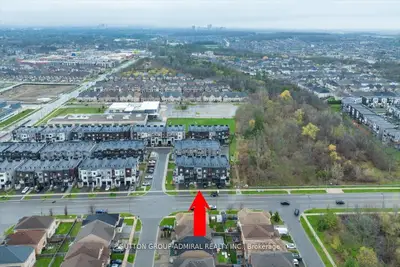 131 Lebovic Campus Drive, Vaughan, On L6a 4j4
